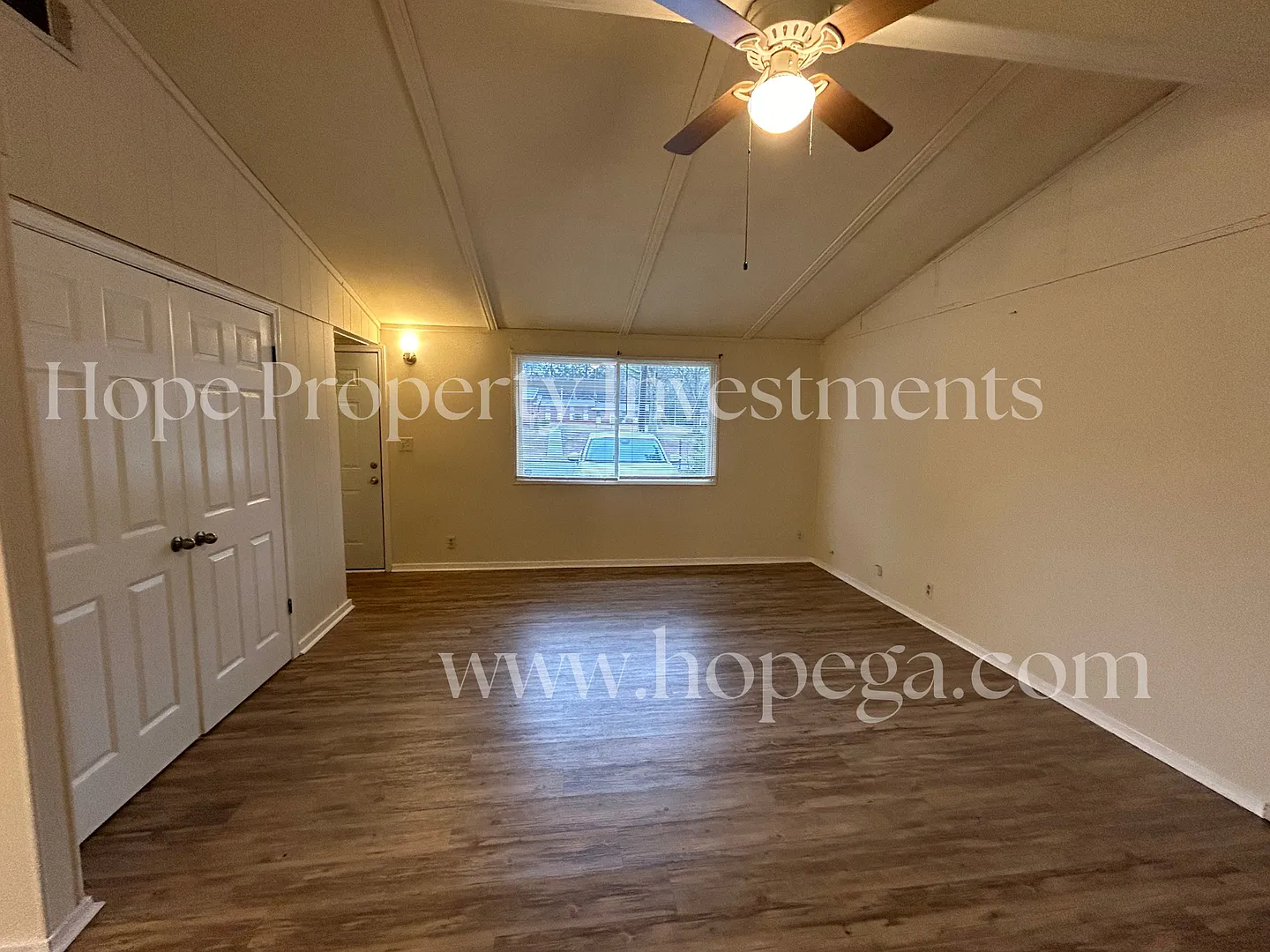 Newnan- 73 Spence Ave 3 Bedroom 1 Bath — Photo 3