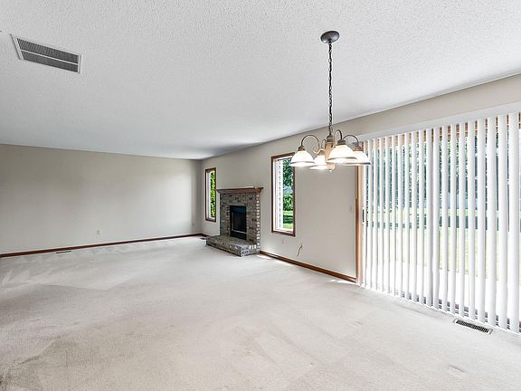 4th image of 6224 Sugar Tree Pl