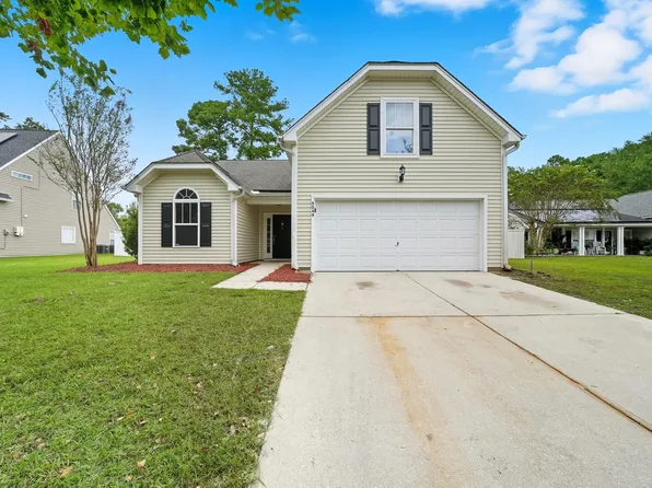 9049 Pickett Fence Ln, Summerville, SC 29485
