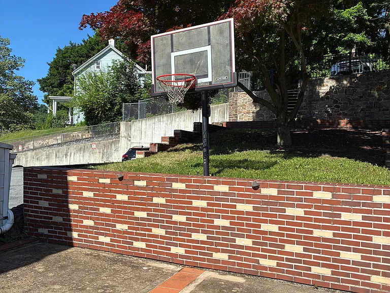 153 E Wyomissing Ave — Photo 3