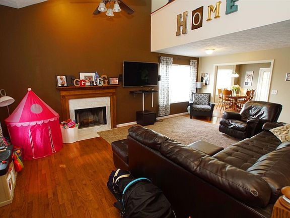 2nd image of 1210 Poplar Hill Dr