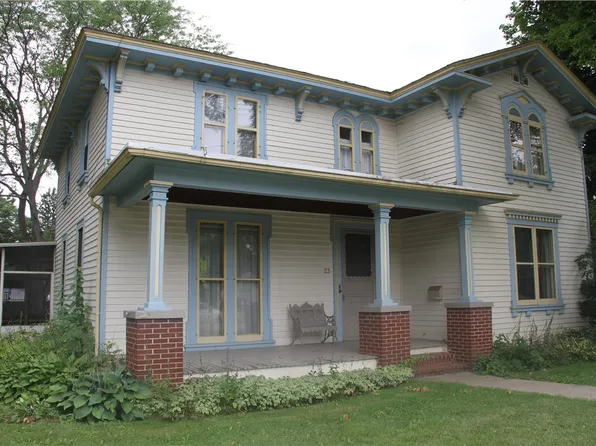 23 W Washington St, Bath, NY 14810