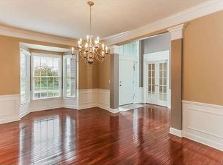 5570 Armadale Ct, Rochester, MI 48306