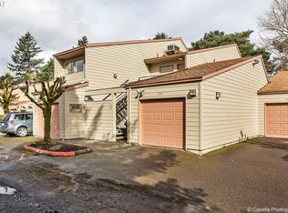 335 SE 146th Ave #16, Portland, OR 97233