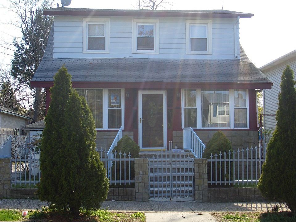 2nd image of 263 Kearney St