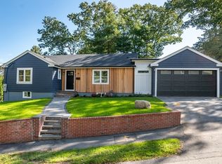 28 Perry Dr, Needham, MA 02492