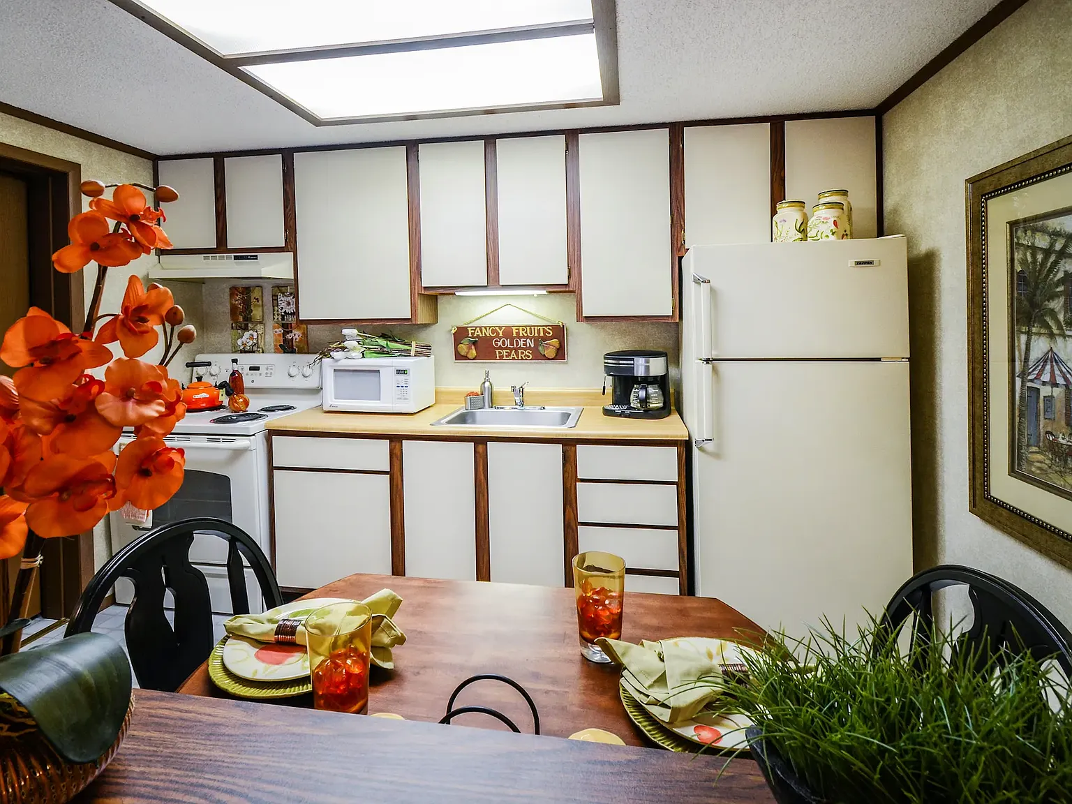 Rowanoake Apartments — Photo 3