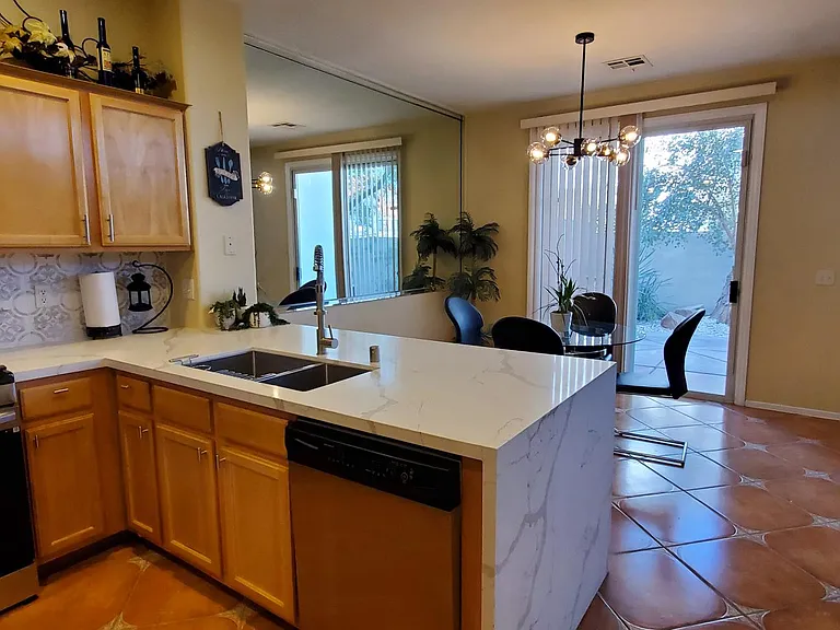 Villa Ariel Ln — Photo 3