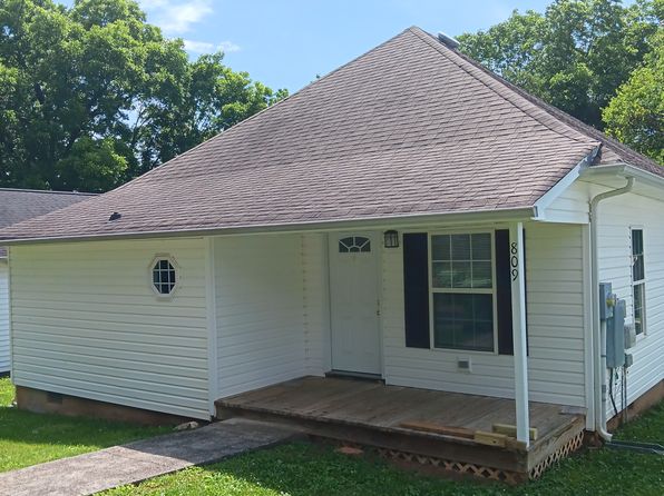 809 Walnut St