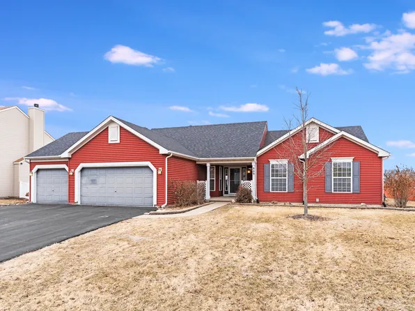 909 W Northwind Dr, Sandwich, IL 60548