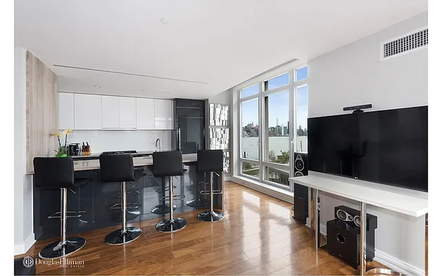 Rented by Douglas Elliman | media 16