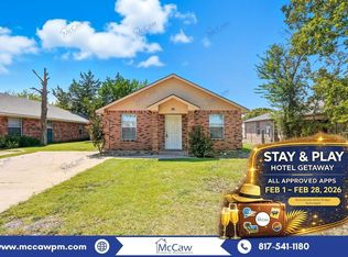 509 W Cedar St, Gunter, TX 75058