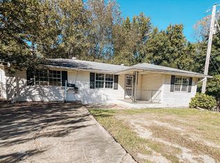 913 Mays Rd, Jonesboro, AR 72405