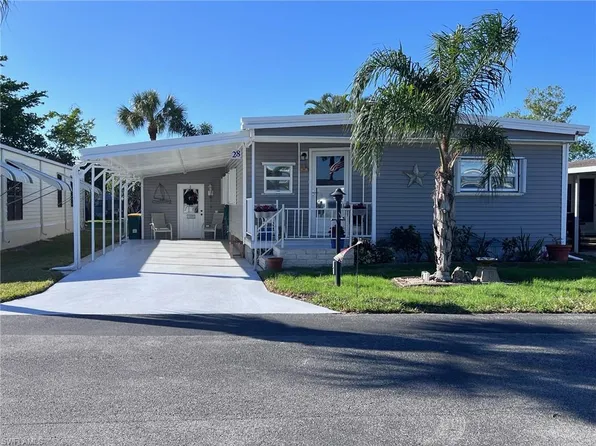 28 Peridot AVE #28-PT, NAPLES, FL 34114