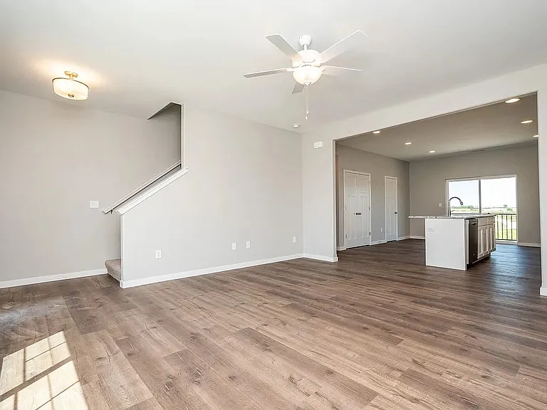625 Catherine Dr — Photo 4