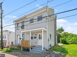 617 N 7th St, Pottsville, PA 17901