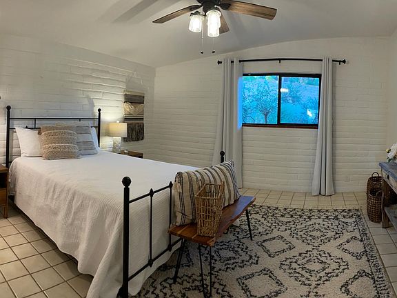 Large master bedroom with ensuite and large closet.