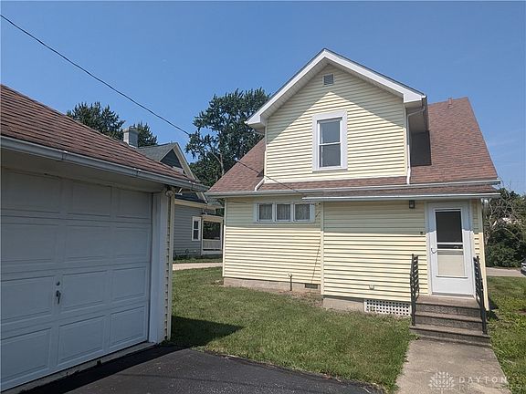 3rd image of 424 Milford Ave