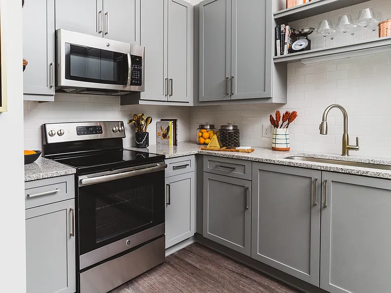 361 Pharr Rd NE — Photo 35