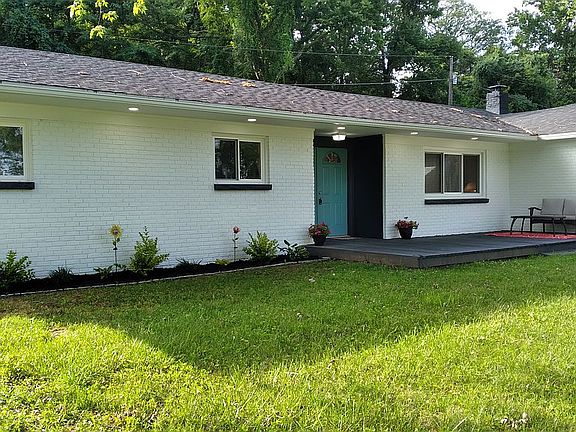 Front deck and new landscap 