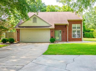 4902 Woodbrook Dr, New Bern, NC 28562