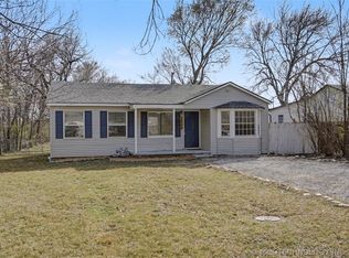 1007 Wesley Dr, Broken Arrow, OK 74012