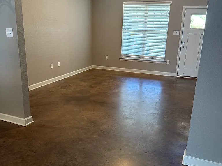 1800 Village Commons Dr #B — Photo 6