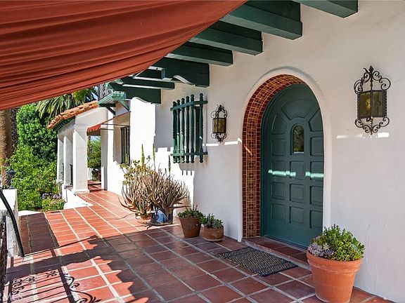 4th image of 4631 Ladera Ln