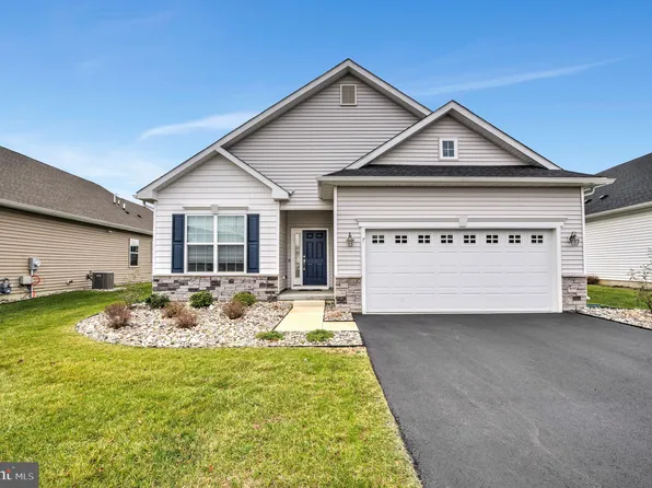 7 Pier St, Eastampton, NJ 08060