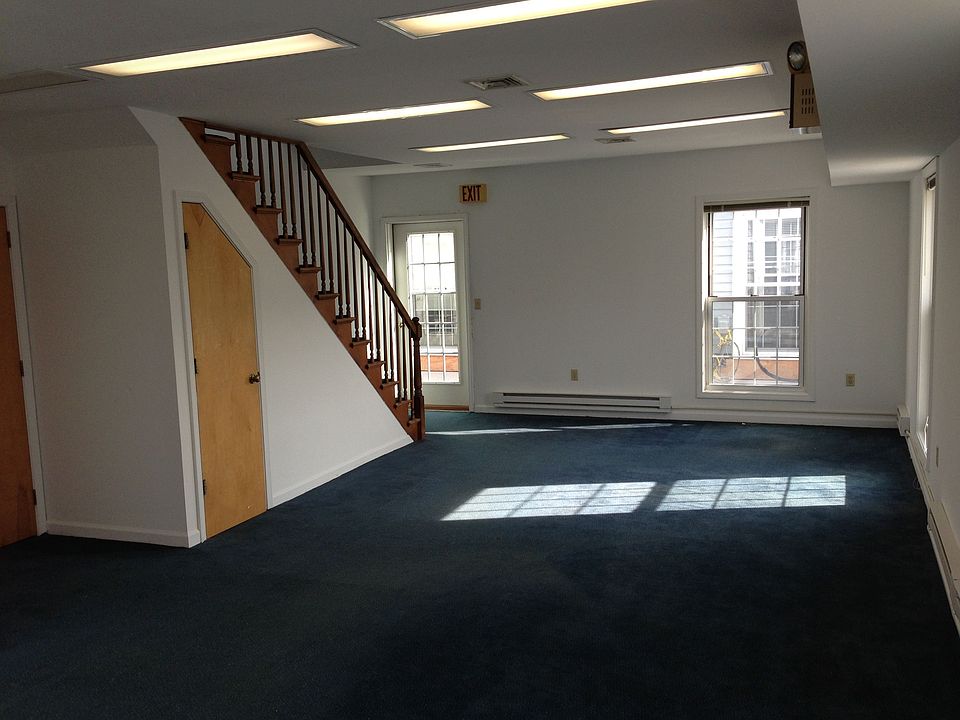 33 Main St Old Saybrook CT Zillow