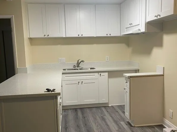 Samuel, 23136 Samuel St #110, Torrance, CA 90505