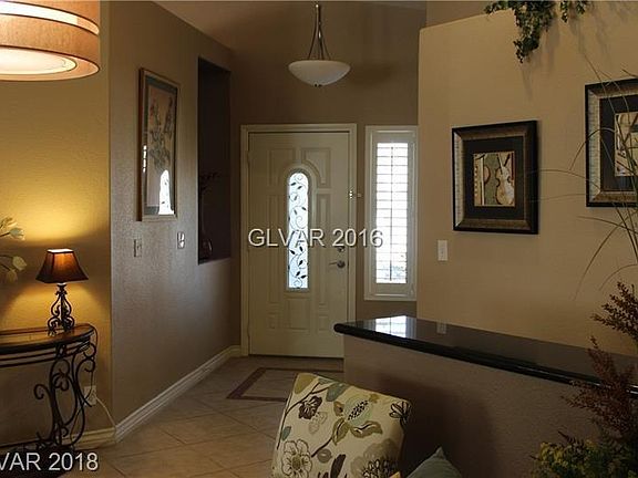 3rd image of 131 Westin Ln