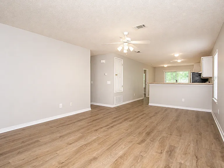 10588 Wilderness Ln — Photo 4