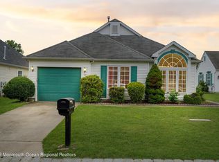 5 Brockton Sq, Jackson, NJ