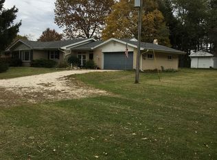 20811 Kishwaukee Valley Rd, Marengo, IL 60152