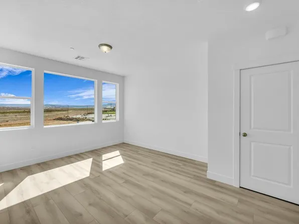 5599 Carnelian Pkwy #204, Saint George, UT 84790