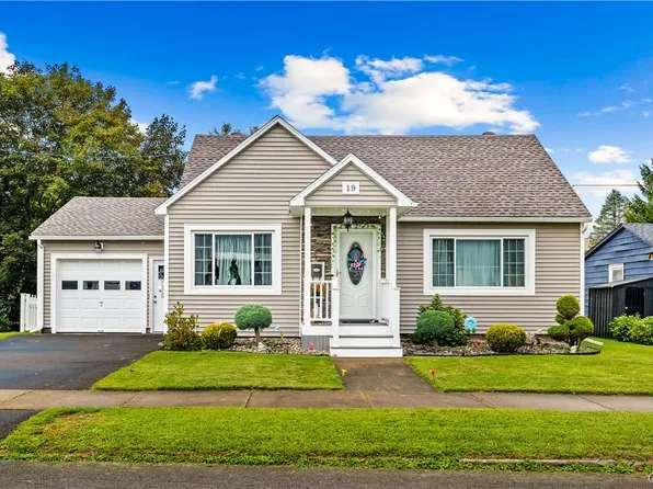 19 Tucker Ave, Ilion, NY 13357