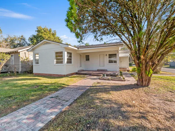 700 Cedar Crest Ct, Lafayette, LA 70501