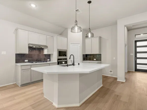 6734 Davis Field Dr, Manvel, TX 77578