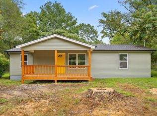 105 Abney Dr, La Fayette, GA 30728