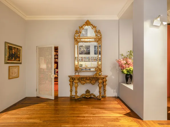 775 Park Avenue image 2 of 30