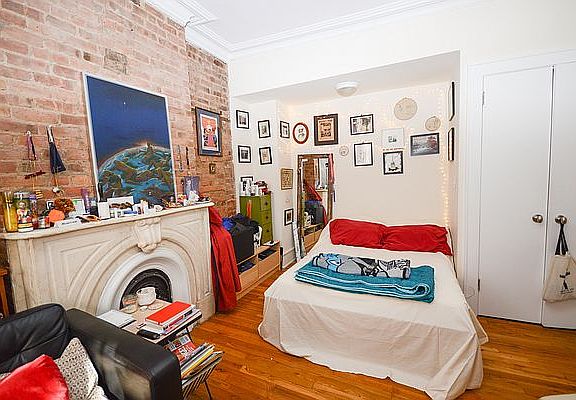 3rd image of 182 Garfield Pl APT 6