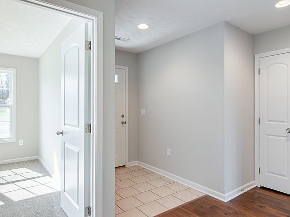 2nd image of 111 Aaliyah Ln