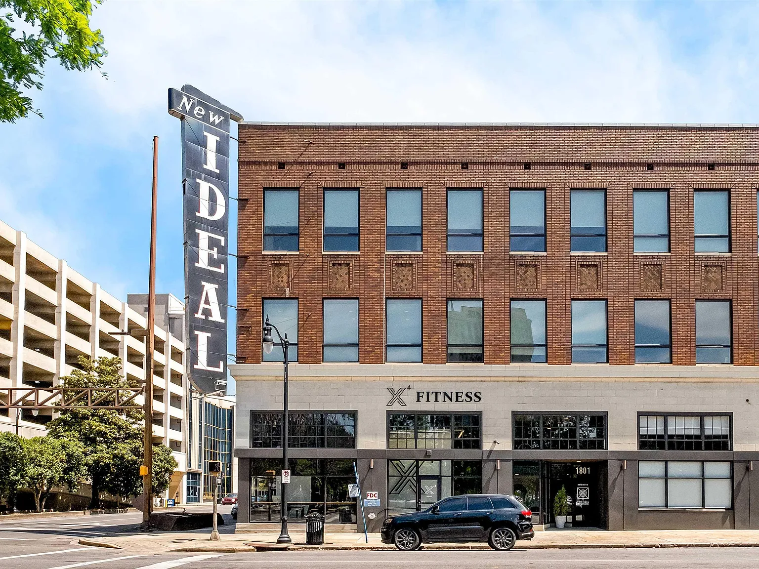 1 bed, 1.0 bath, 636 sqft, $1,300 — Photo 4