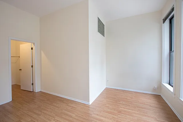 1312 S Wabash Ave #1 — Photo 2