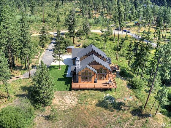 3+ acres of private, wooded, glorious nature! Comes with a Spectacular Seasonal Creek.  Composition Roof (30 year).