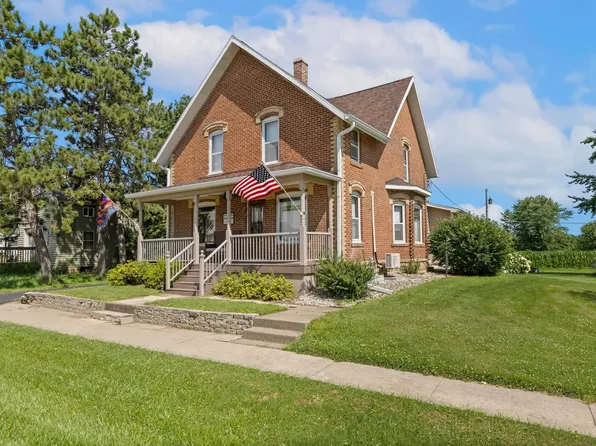 210 W Main St, Camp Douglas, WI 54618