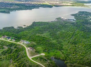 1216 Nature Ct, Grand Prairie, TX 75104