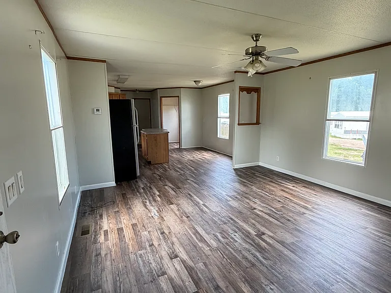 421 McCallister Rd #N — Photo 3