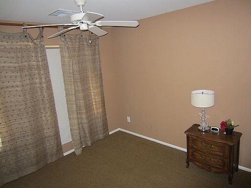 5th image of 44855 W Juniper Ave